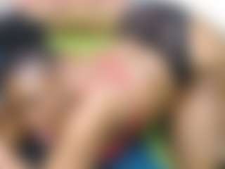 NaughtyMilfxox's Live Sex Cam Show