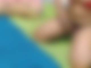 NaughtyMilfxox's Live Sex Cam Show