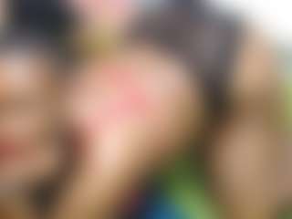 NaughtyMilfxox's Live Sex Cam Show