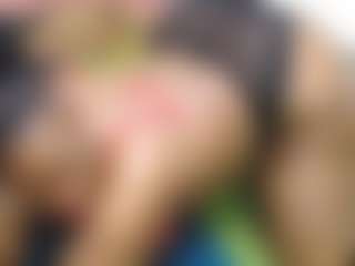 NaughtyMilfxox's Live Sex Cam Show