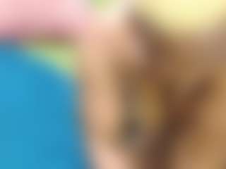 NaughtyMilfxox's Live Sex Cam Show