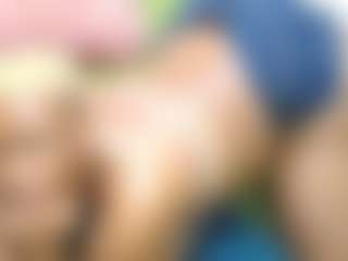 NaughtyMilfxox's Live Sex Cam Show