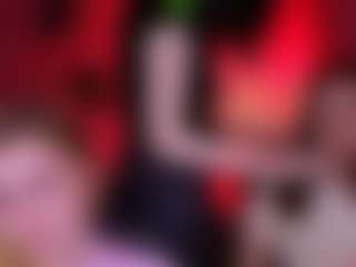 riley-sanders's Live Sex Cam Show