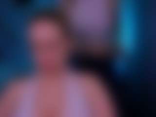 riley-sanders's Live Sex Cam Show