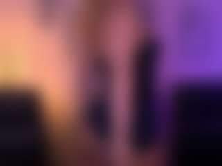 riley-sanders's Live Sex Cam Show