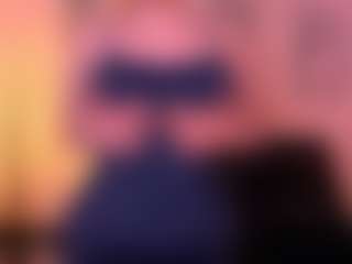 Live cam show with riley-sanders - Striptease Granny on Soda Cam