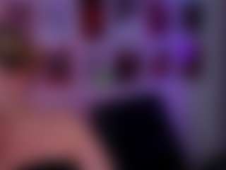 Live cam show with riley-sanders - Striptease on nudelive.tv
