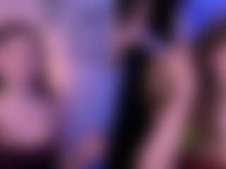 Live cam show with riley-sanders - Middle Aged on milfzrlive.com