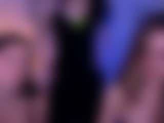Live cam show with riley-sanders - Granny Big Ass on Camiplay Live