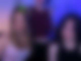 Live cam show with riley-sanders - Striptease Granny on Dolls Live