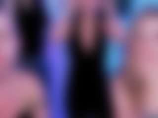 Live cam show with riley-sanders - Shaved Pussy on Camsoda