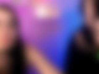 Live cam show with riley-sanders - Middle Aged on Camsoda