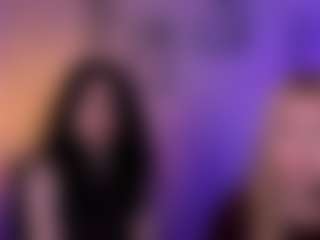 Live cam show with riley-sanders - Brown Hair on Camsoda