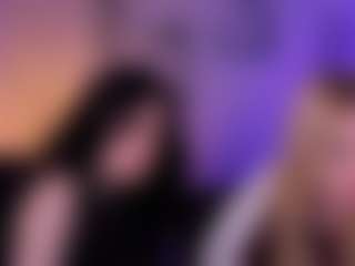 Live cam show with riley-sanders - Young Adult on madthumbs