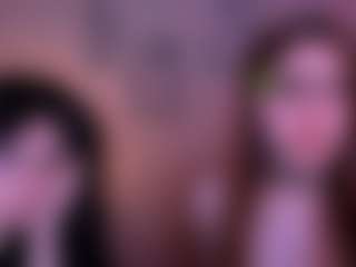Live cam show with riley-sanders - White on TeamSkeetLive