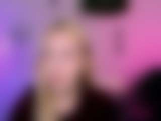 Live cam show with riley-sanders - Cosplay Granny on TottyGirls