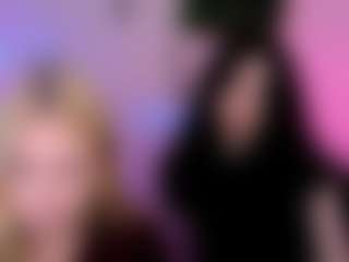 riley-sanders's Live Sex Cam Show