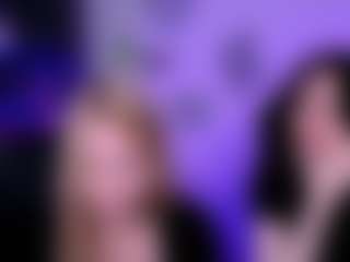 Live cam show with riley-sanders - Natural on CamClone