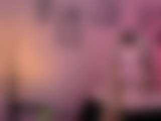 Live cam show with riley-sanders - Middle Aged on Strip Flash - Live Sex Shows
