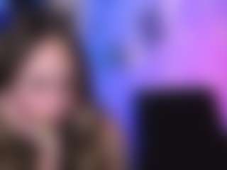 Live cam show with riley-sanders - Teen (18+) on madthumbs