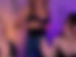 riley-sanders's Live Sex Cam Show
