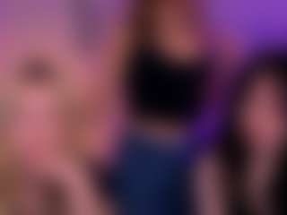 riley-sanders's Live Sex Cam Show