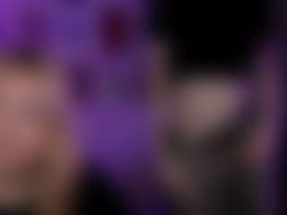 Live cam show with riley-sanders - Brown Hair on testsause.com