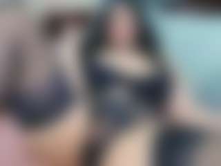 Live cam show with Vaela Vixen - Blue Eyes on Camsoda