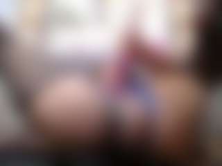 Live cam show with Alice - MILF on iamadamtest123.com