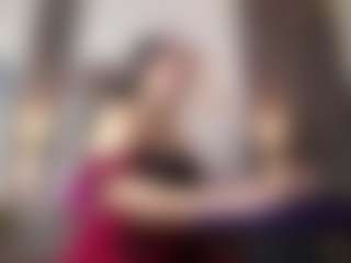 Alice MILF webcam performer live streaming