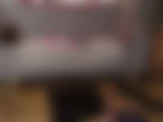 Live cam show with Alice - Smoking on Camsoda