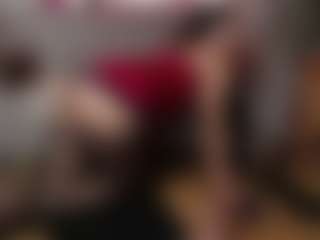 Live cam show with Alice - Mature on googirlz