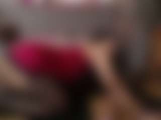 Live cam show with Alice - MILF on studioflirtlive.com