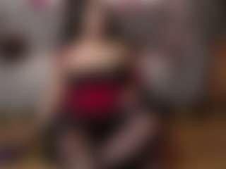 Live cam show with Alice - Mature on eurowanks.com