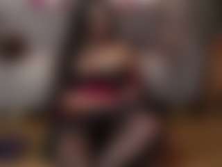 Live cam show with Alice - Big Tits on PervPlay.com