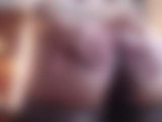 Live cam show with Alice - Mature on studioflirtlive.com