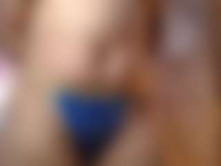 Live cam show with Alice - Mature on parknlotfishbdy