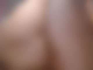 Live cam show with Alice - Big Ass MILF on Strip Flash - Live Sex Shows