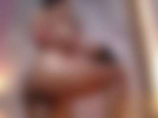 Live cam show with Alice - Smoking on liverealitysex.com