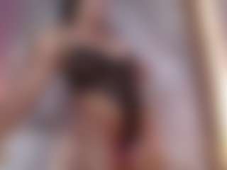 Live cam show with Alice - Normal on fapnchat