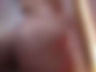 Live cam show with Alice - Tease Mature on Camsoda