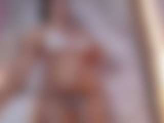 Live cam show with Alice - Amateur on Chatstar