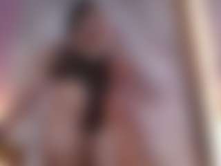 Live cam show with Alice - Mature on Camsoda