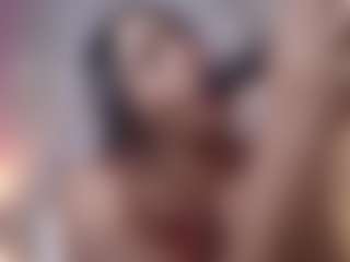 Live cam show with Alice - Big Tits Mature on Camsoda