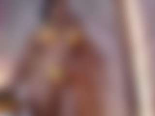 Live cam show with Alice - Mature Young Adult on Camsoda