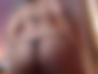 Live cam show with Alice - Mature on Camsoda