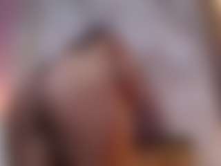 Live cam show with Alice - Big Tits Mature on Camsoda