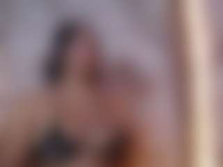 Live cam show with Alice - Hairy Pussy MILF on AdultVida.com