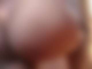 Live cam show with Alice - Mature on Camsoda
