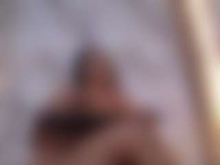 Live cam show with Alice - Big Tits Mature on CamClone